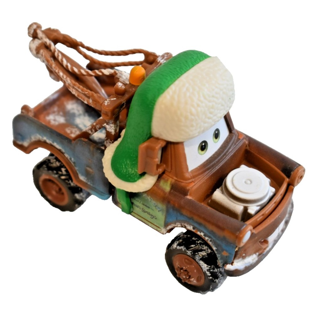 Mattel Disney Pixar Cars Whee-Hoo Winter Mater Mater Saves Christmas Gift Pack